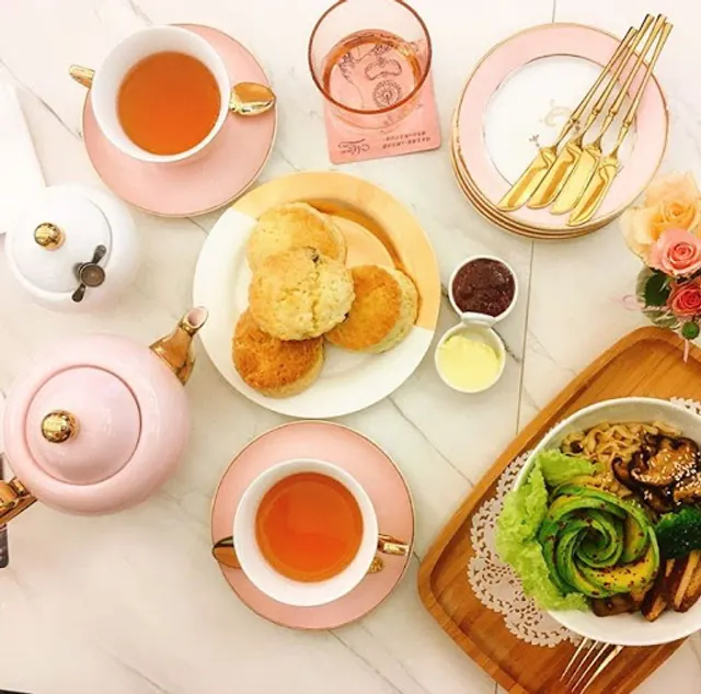 漫漫拾光 英倫茶館 moments in time