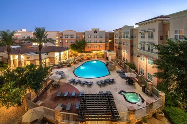 Residence Inn by Marriott Phoenix Glendale Sports & Entertainment District