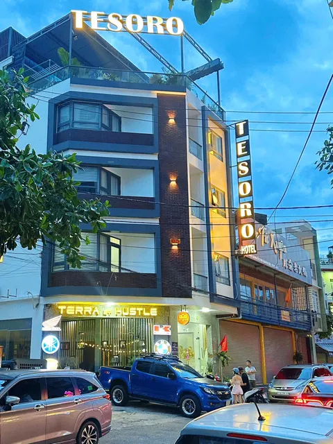 Tesoro Hotel