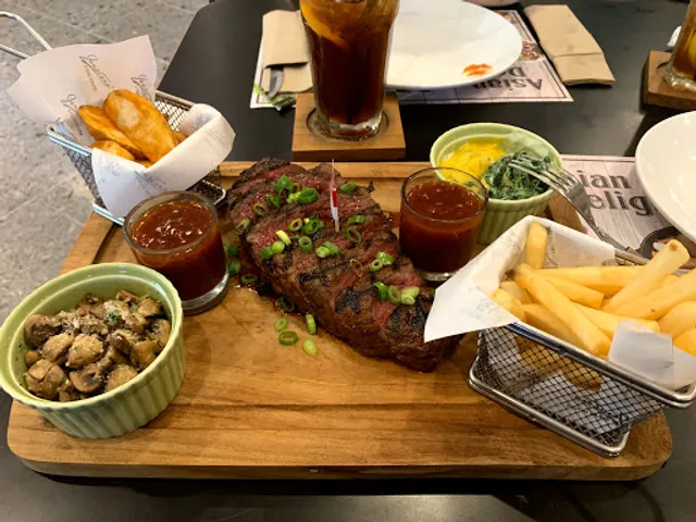 Justus Steak House Dago