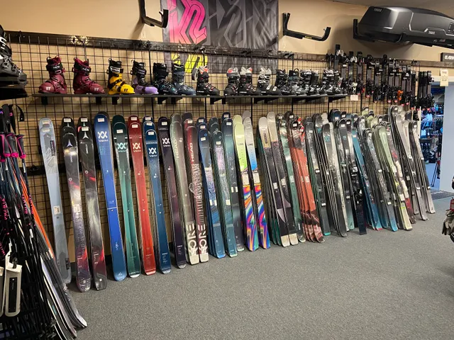 Uncle Jib's Ski & Kayak Shop