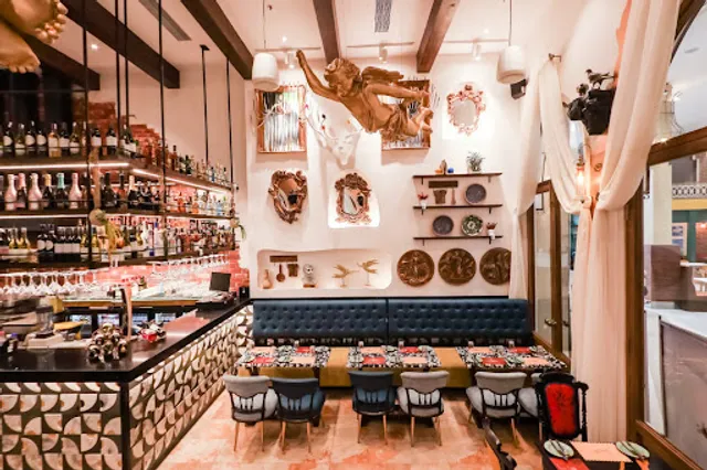 Veneto Bar and Kitchen