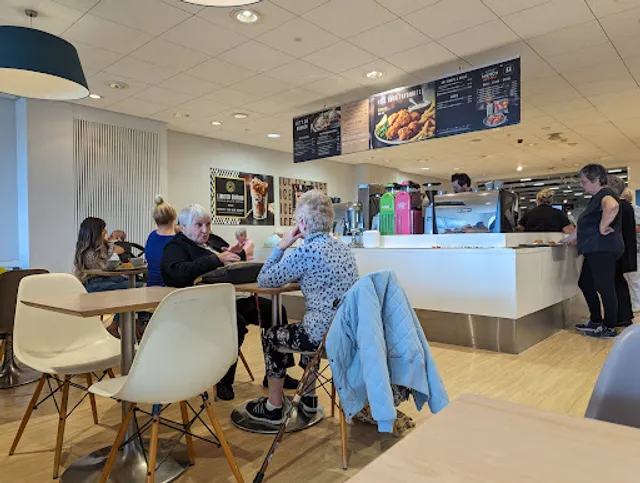 M&S Café
