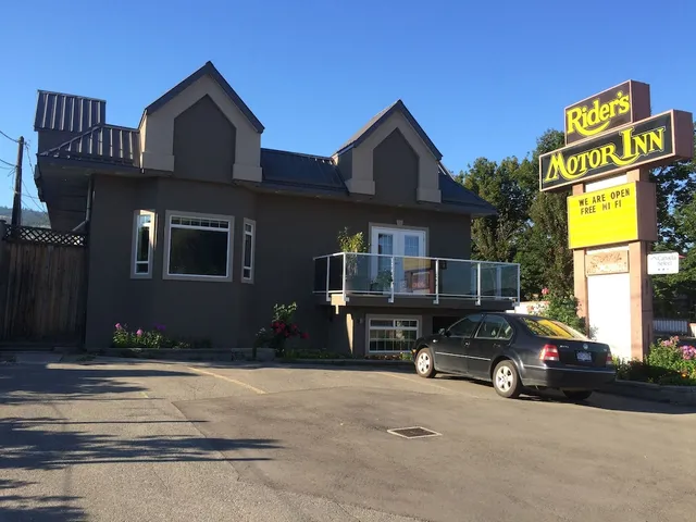 Rider's Motor Inn