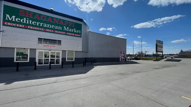 Shaganappi Mediterranean Market