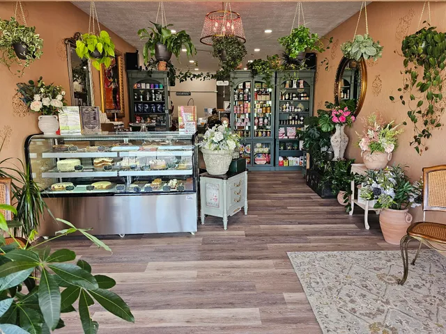 Monika's Bakery Boutique