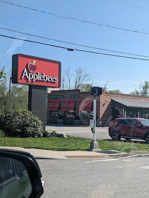 Applebee's Grill + Bar