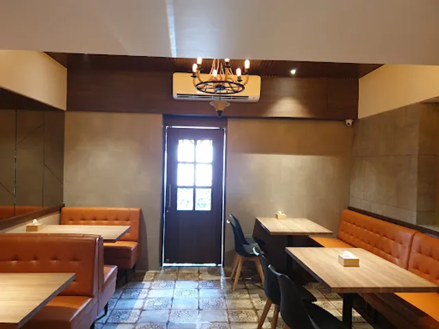 Shree Durga Parmeshwari Restaurant & Bar