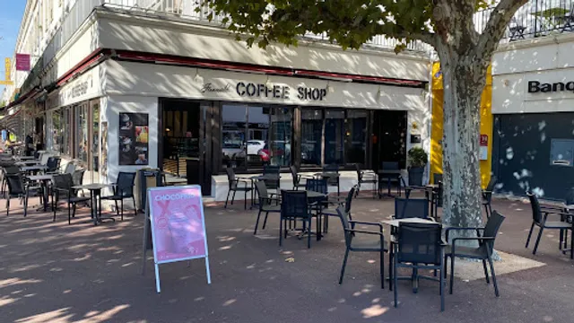French Coffee Shop