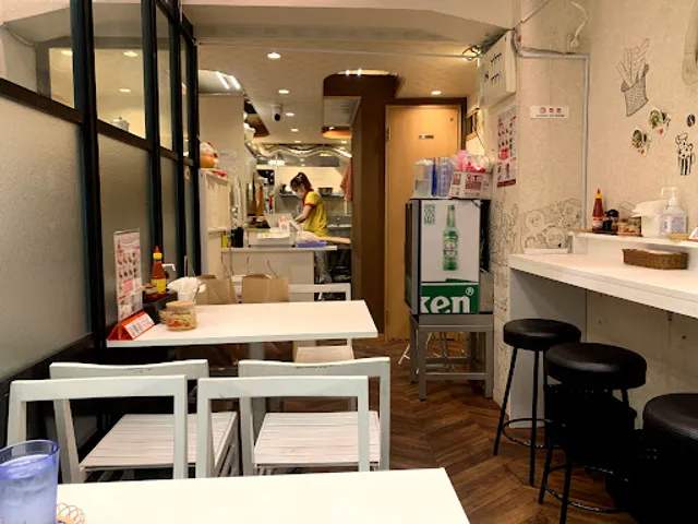 Hanoi Street (banh mi, pho)