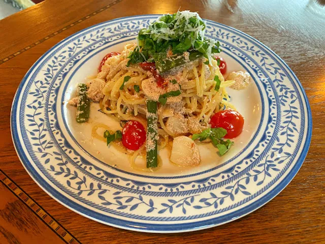 Hwan’s Italian Restaurant