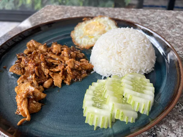 9 Siblings Restaurant