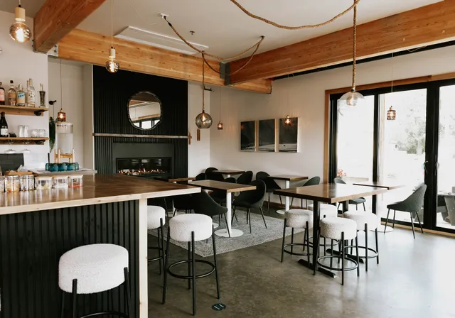 Current Surf | Coffee | Cocktails