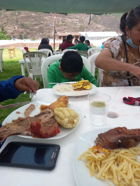 Chicharroneria La casona del valle sur