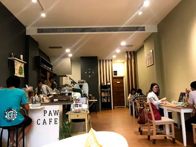 Paw Café