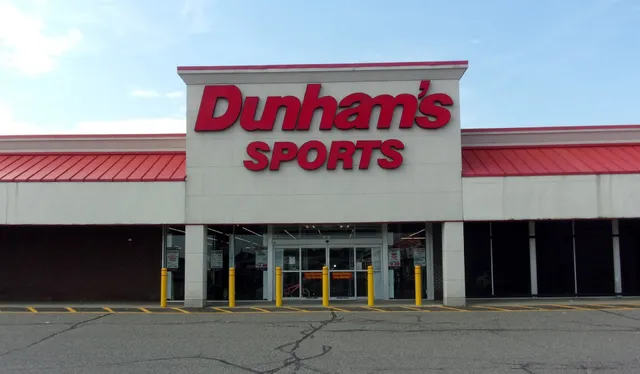 Dunham's Sports