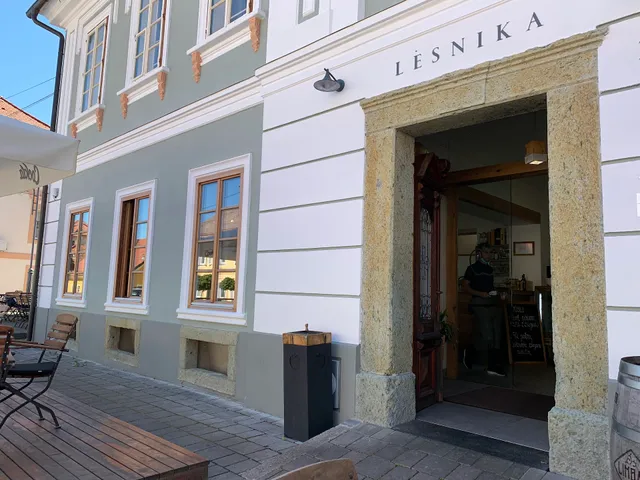 Restavracija Lesnika