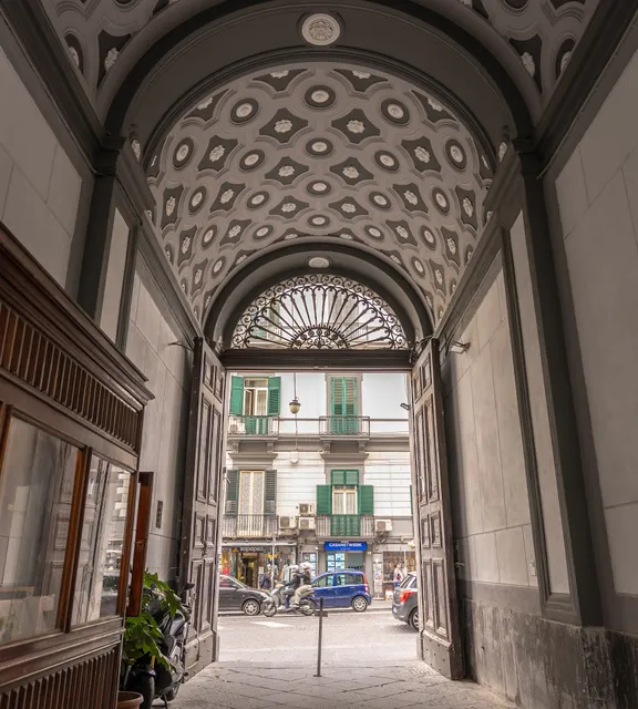 Antica Dimora Pessina | Luxury Rooms Naples | B&B Napoli Centro | Alloggi di lusso Napoli centro | Naples Luxury Suites