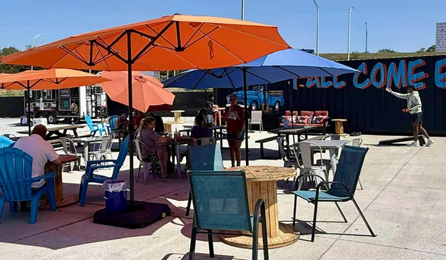 The PickUp (Food Truck Park)