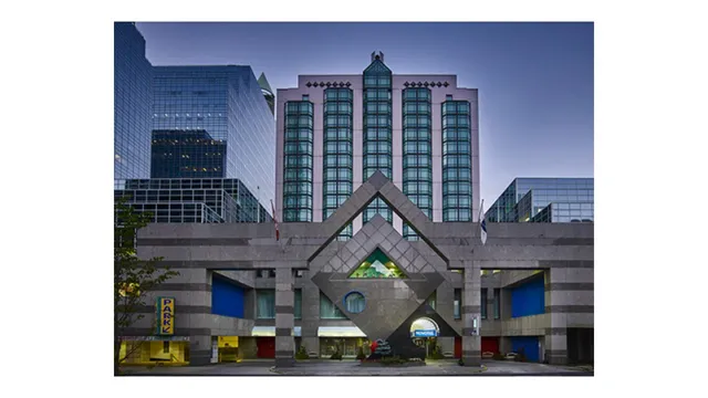 Novotel Toronto North York