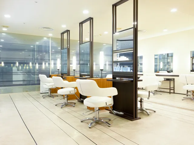 SHISEIDO BEAUTY SALON