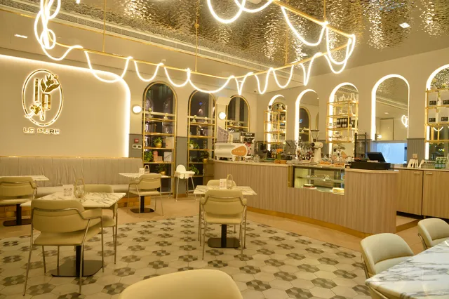 Le Pure specialty café & Restaurant