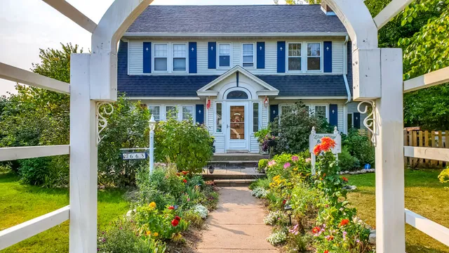 Lilac Village Bed and Breakfast