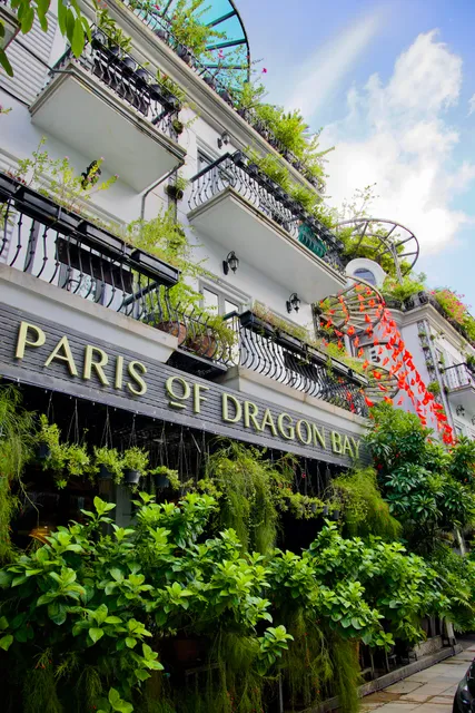 Paris Of Dragon Bay Hotel