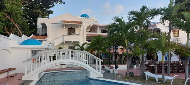 Villa Apolonia Resort Hotel