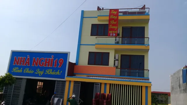 Nhà Nghỉ 19