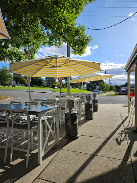 Mamma Mia Italian Kitchen