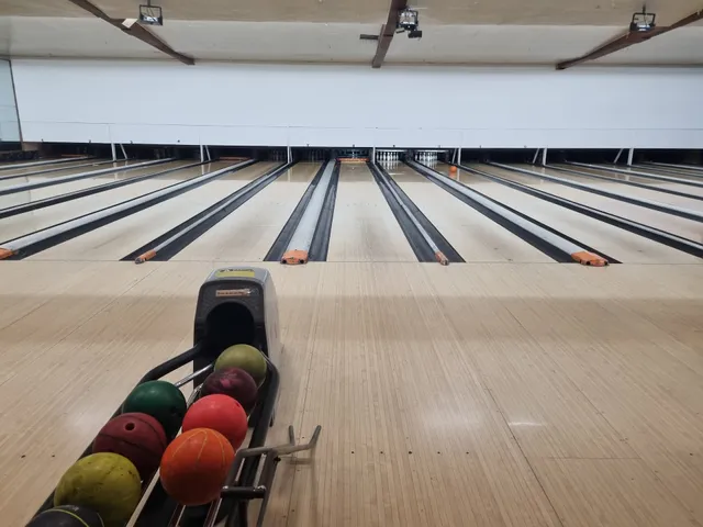 Newmarket Tenpin Bowling