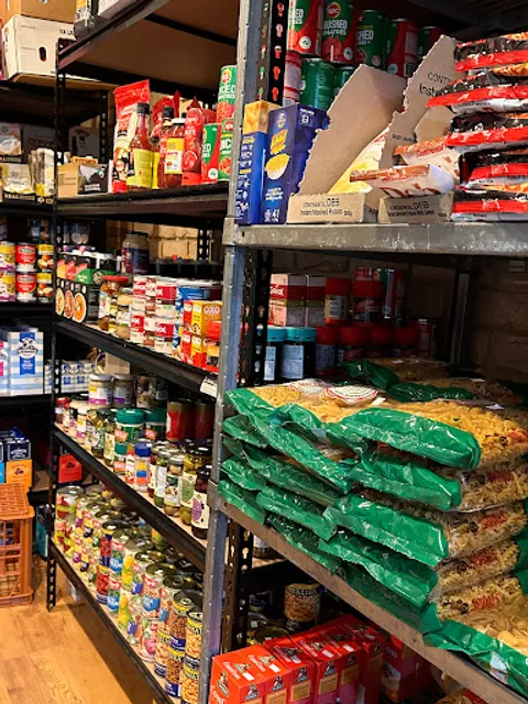 Simon's Market Café