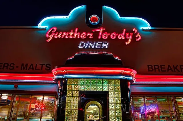 Gunther Toody's Diner