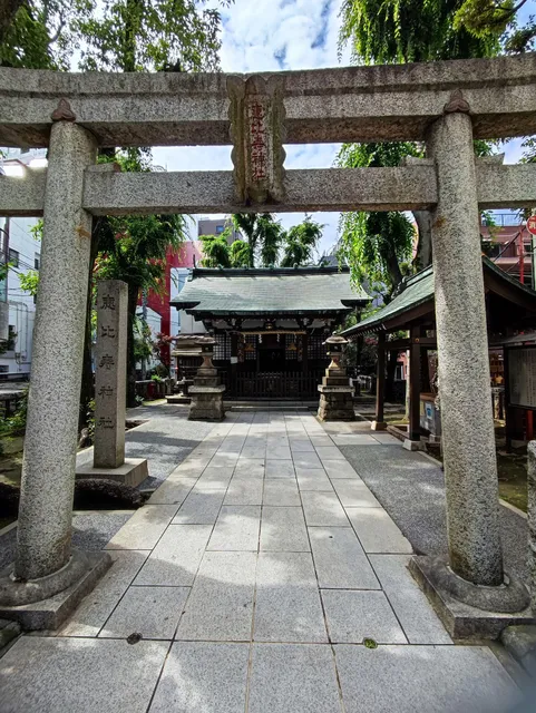 Ebisu Shrine (Ebisu Garden Place)