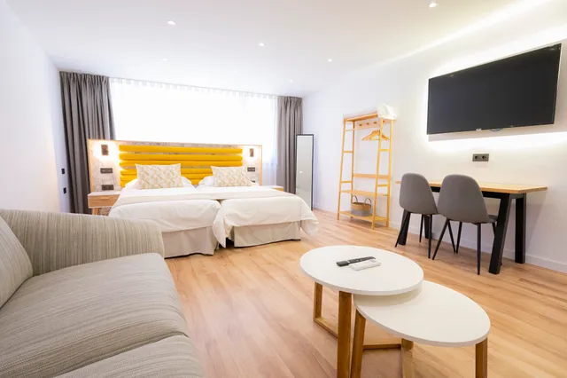 Laguna Home & Suites