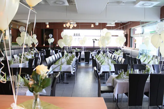 UNIQUE | CAFÉ & CATERING