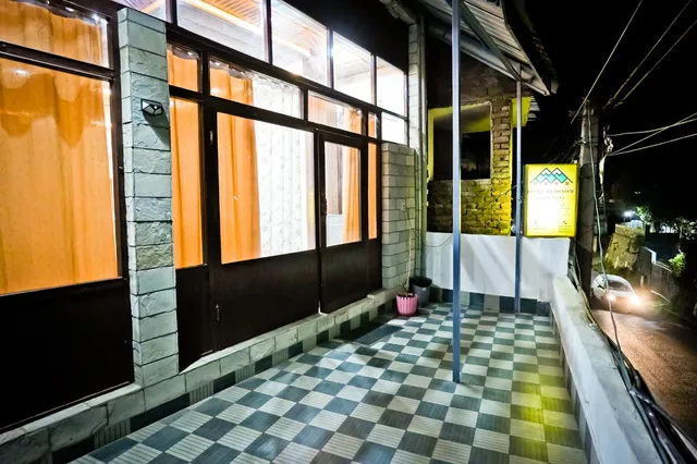 Home Blossom Homestay