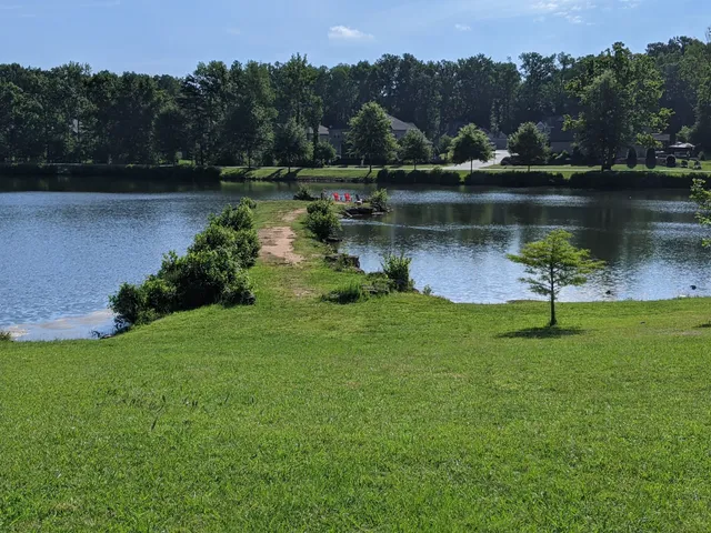 Oak Grove Lake Park