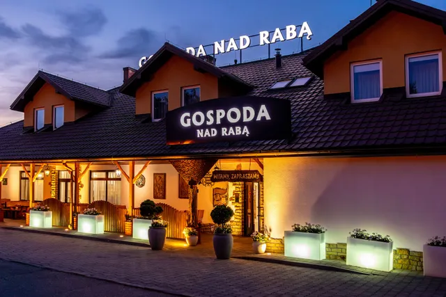 Hotel i Restauracja - Gospoda nad Rabą