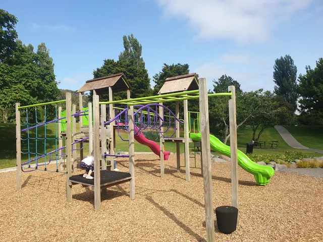 Fowlds Kids Playground