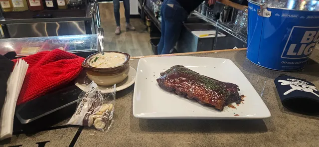 1764 Sports Bar and Grill