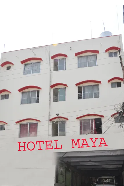 Hotel Maya Deluxe