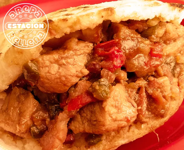 ESTACIÓN AREPA RELLENA