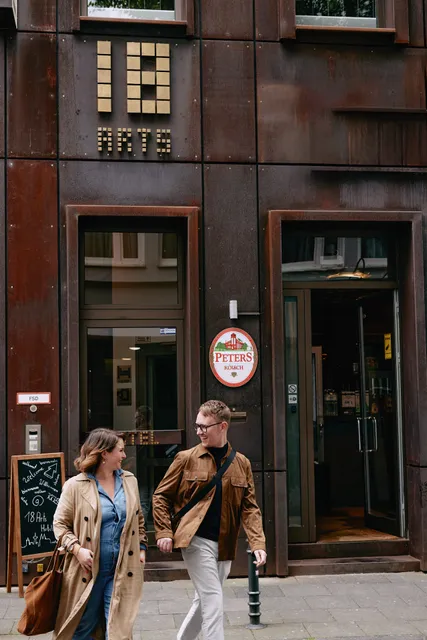 18Arts Hotel - Living in a Gallery!