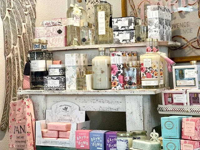 Urban Cottage Boutique