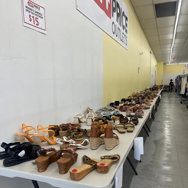 Off Price Outlets