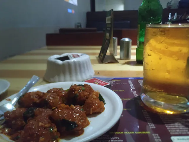 Mourya Restaurant And Bar