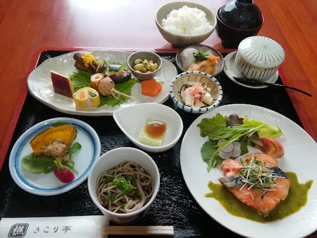 和彩レストラン 喫茶 きこり亭