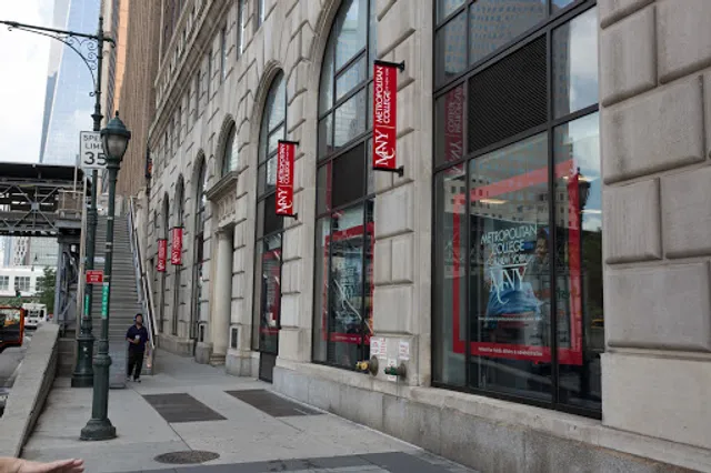 Metropolitan College of New York